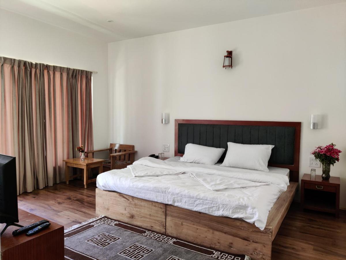 Rock Castle Residency Hotel Leh Exterior photo