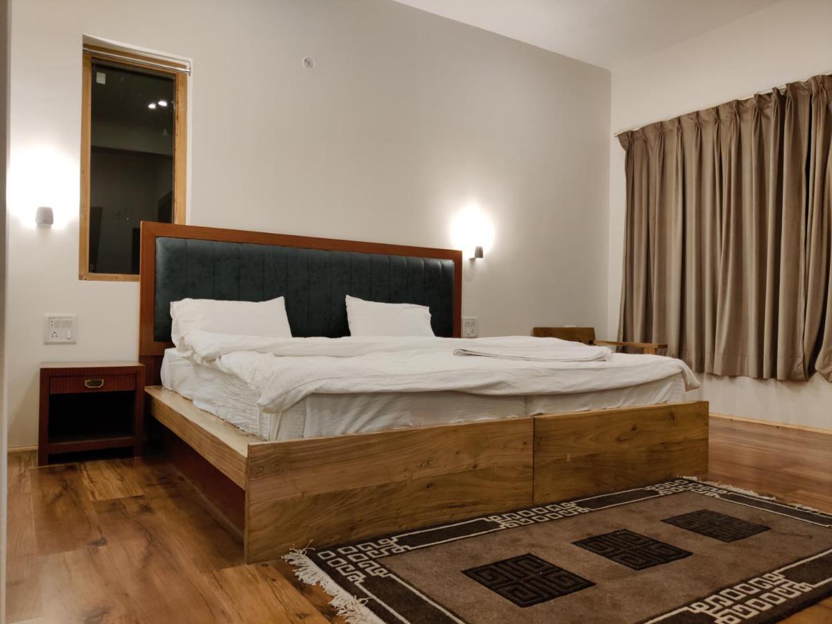 Rock Castle Residency Hotel Leh Exterior photo