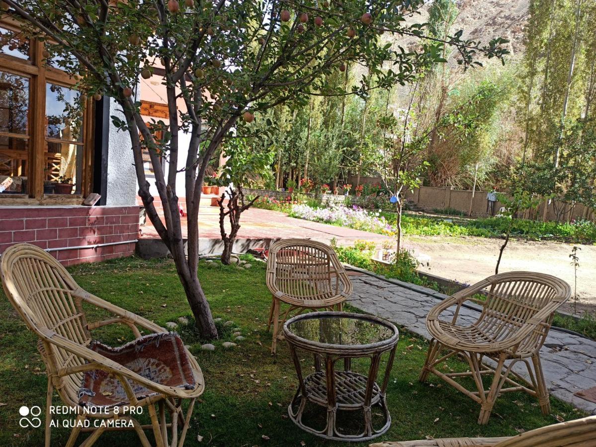 Rock Castle Residency Hotel Leh Exterior photo