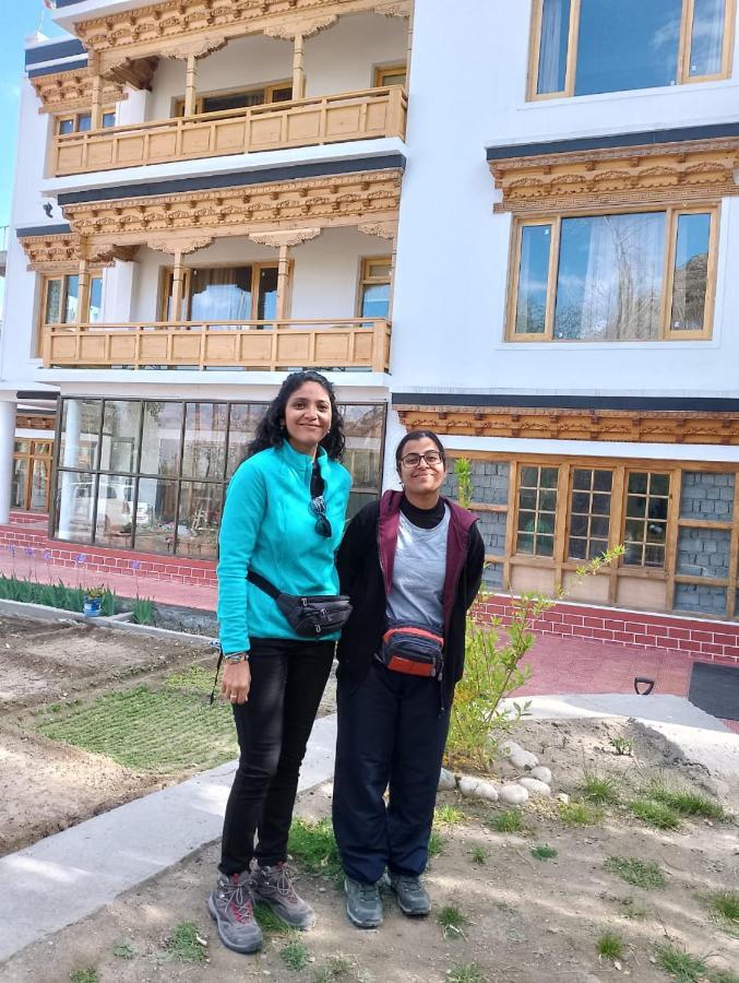 Rock Castle Residency Hotel Leh Exterior photo