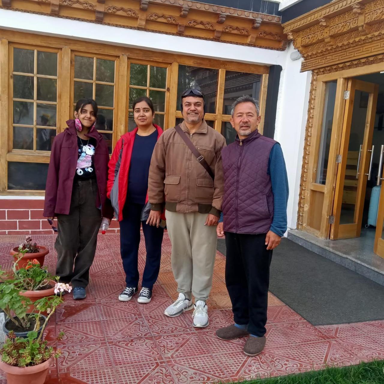 Rock Castle Residency Hotel Leh Exterior photo